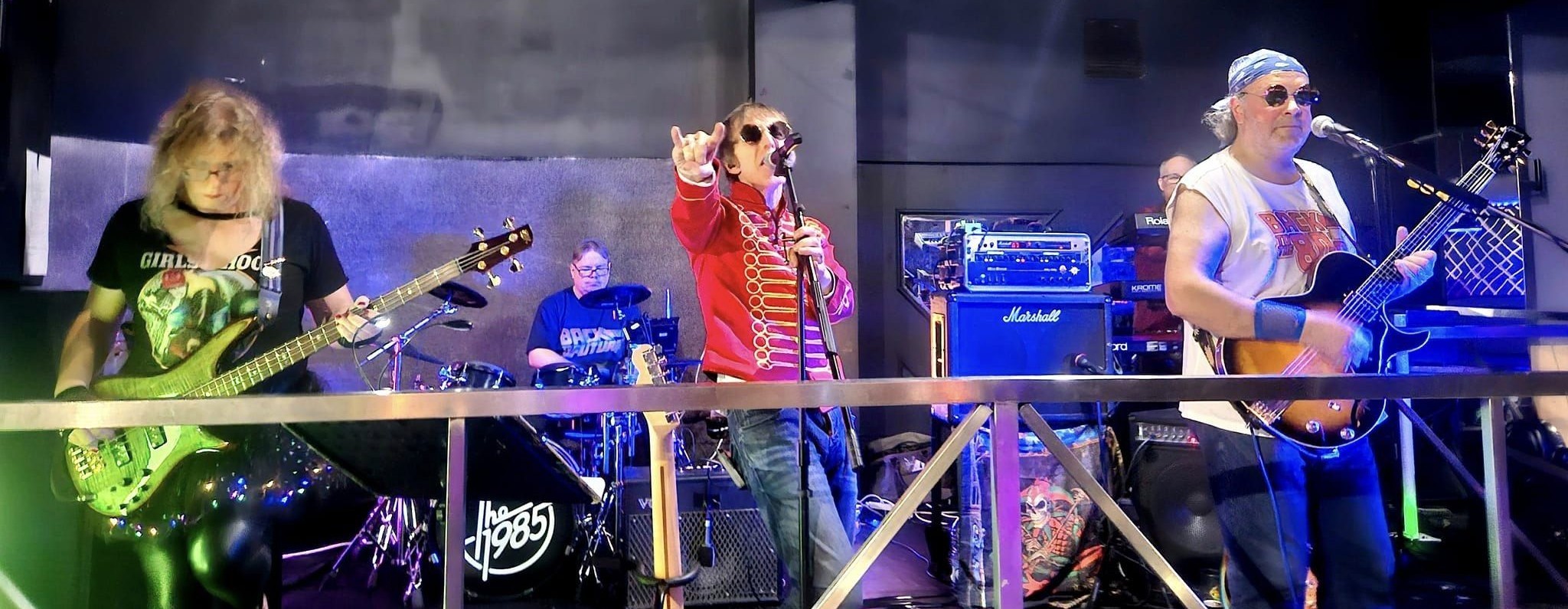 The 1985 on stage